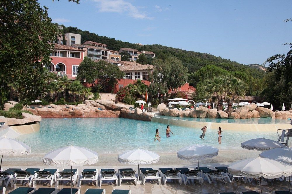 Residence Les Restanques Du Golfe De Saint-Tropez - Maeva Home Grimaud Zewnętrze zdjęcie